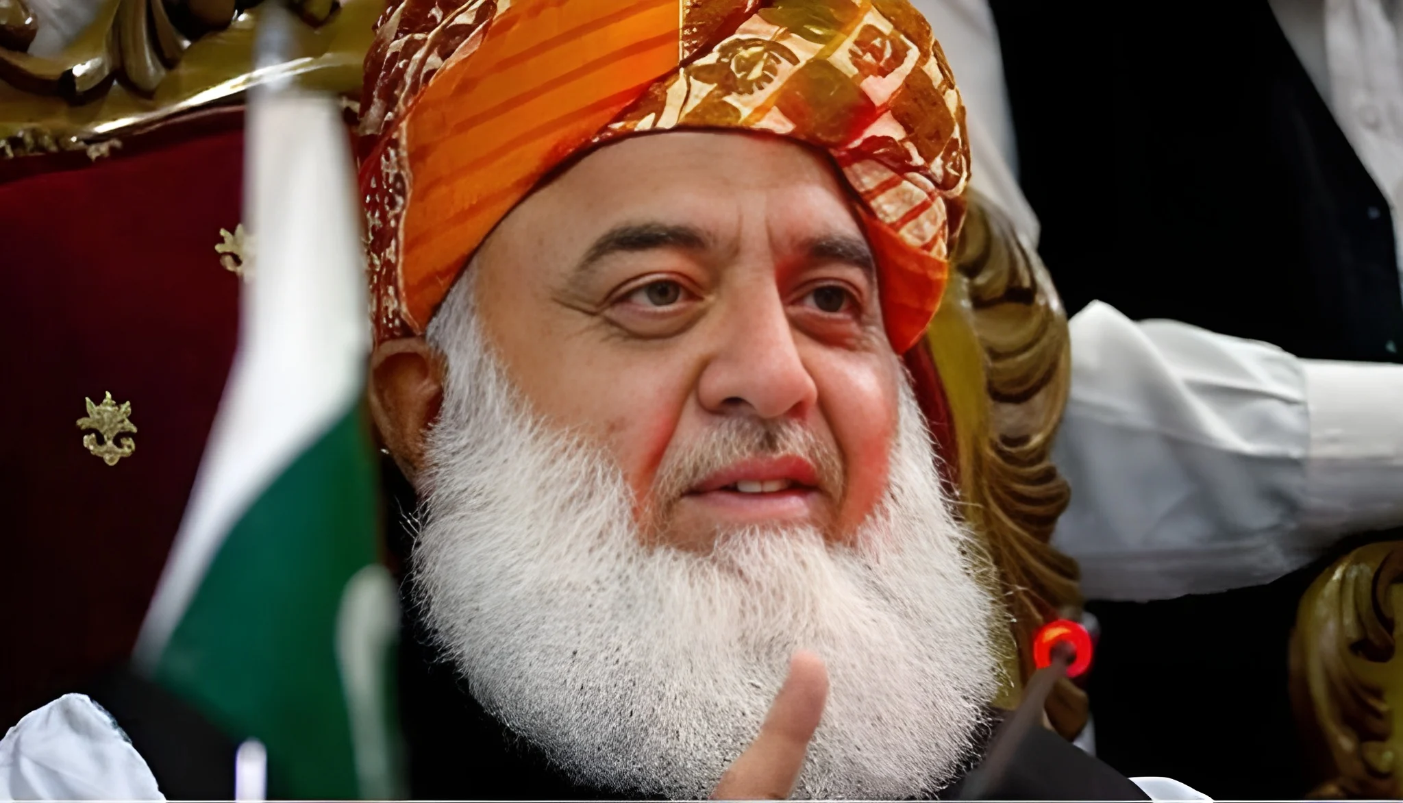 Fazl Warns Against ‘Imposing’ New Provinces, Calls for Debate on Restructuring