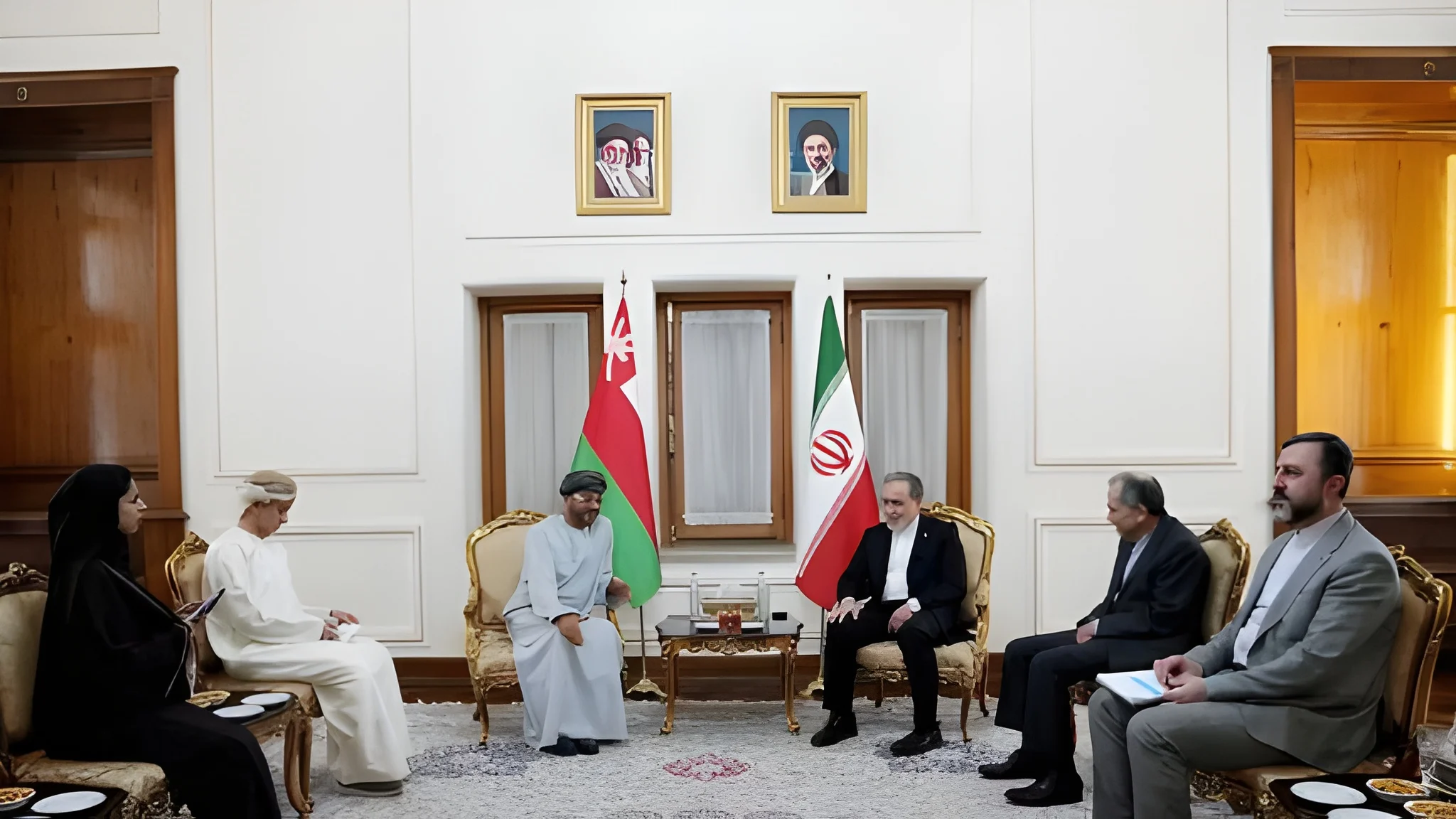 Iran, Oman Still Working on Strait of Hormuz Accord, Says Senior Iranian Source
