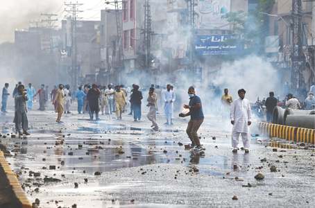 4-die-as-tlp-activists-clash-with-police