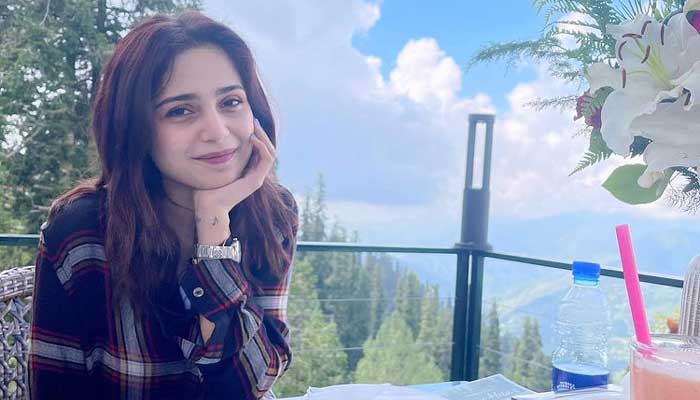 aima-baig-leaves-fans-swooning-with-latest-photos-from-trip-to-northern-areas
