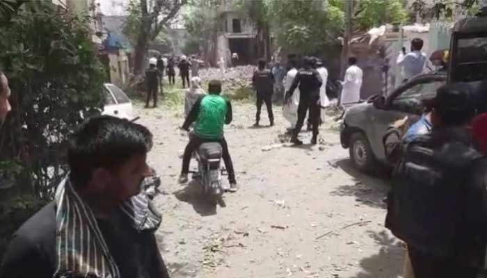 at-least-two-killed-17-injured-in-lahore-blast