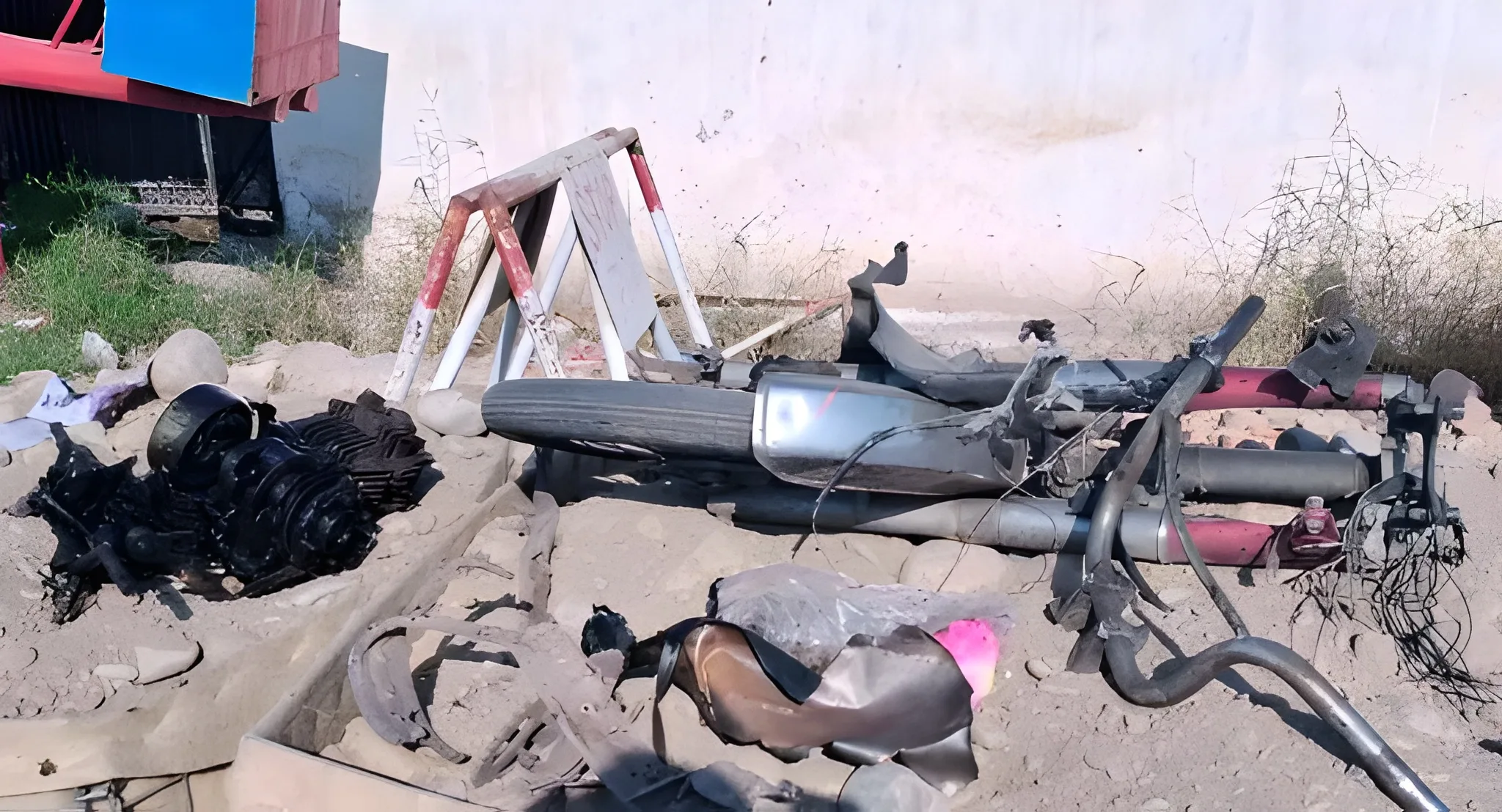 bannu-police-foil-terror-bid-recover-35kg-explosives-from-motorcycle
