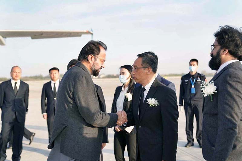 chaudhry-salik-arrives-in-wuhan-to-express-solidarity-with-chinese-govt-people