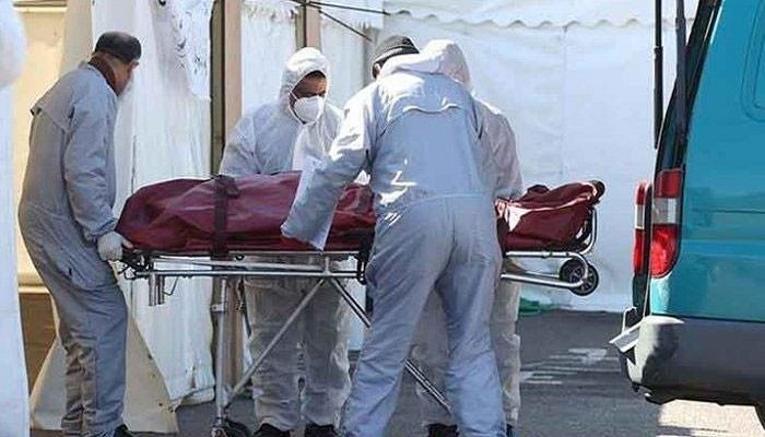 covid-19-pakistan-s-active-cases-drop-below-40-000-for-first-time-in-fourth-wave