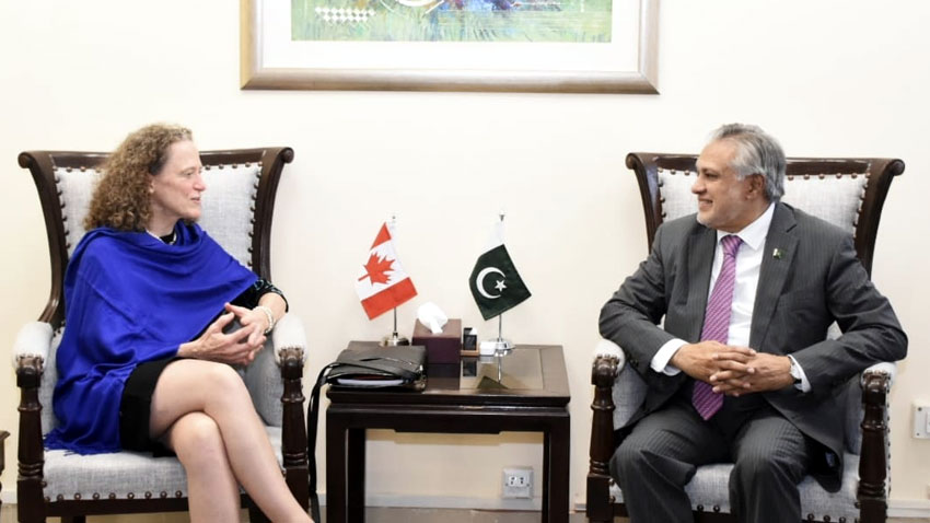 finance-minister-commends-support-of-canadian-govt-for-flood-victims-in-pakistan