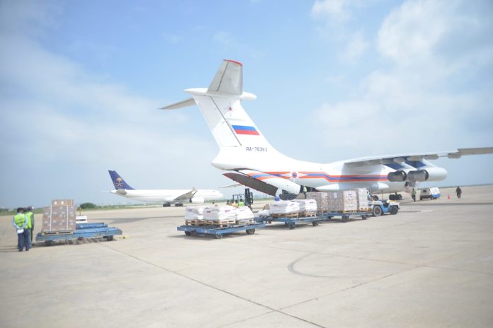 first-flight-from-russia-with-relief-goods-lands-at-karachi-airport