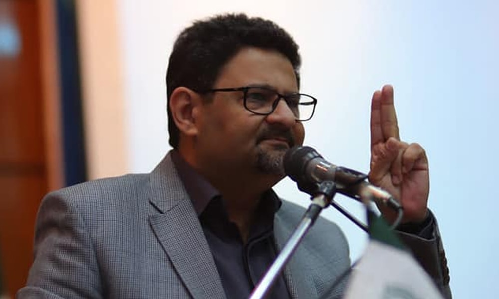 govt-not-to-raise-petrol-price-says-miftah-ismail