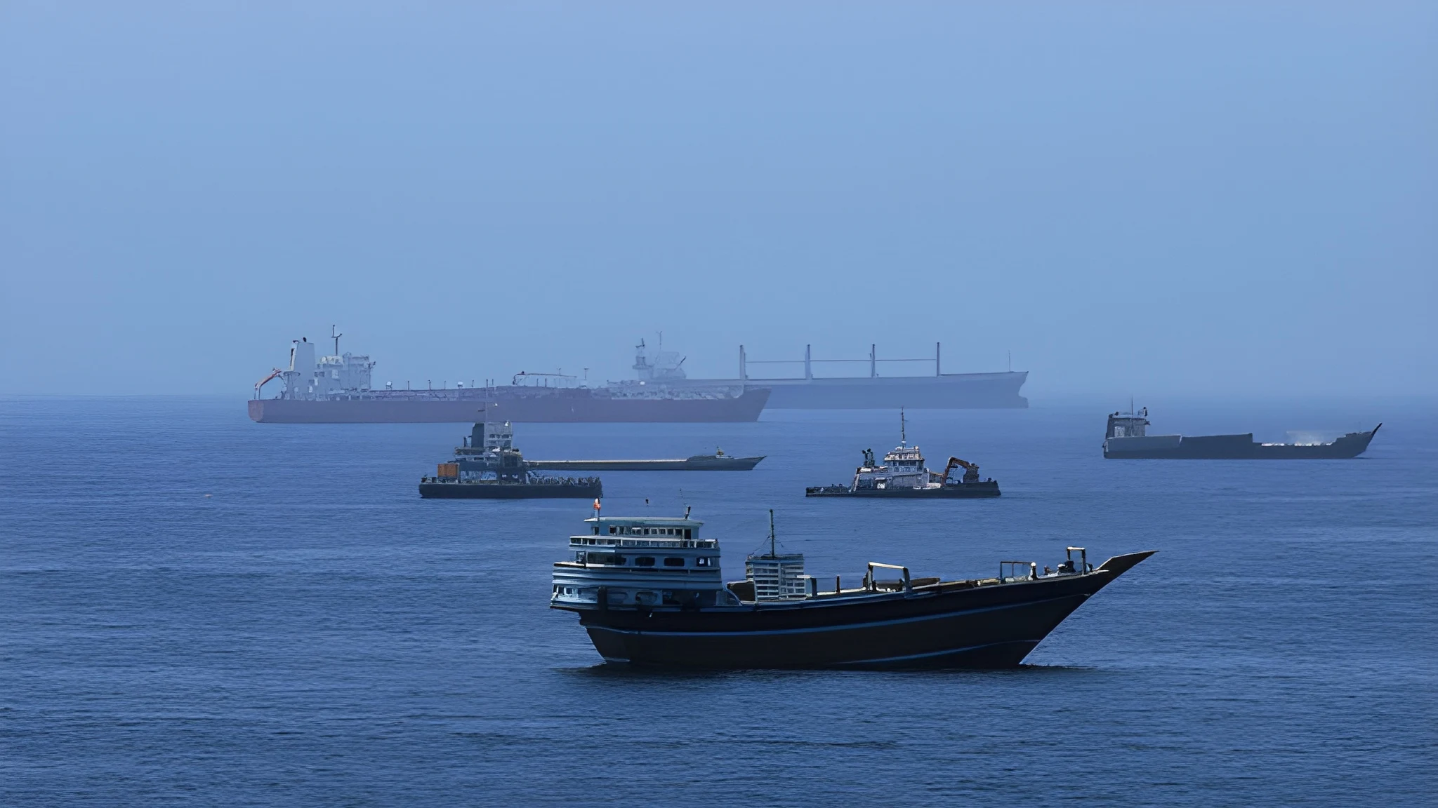 hormuz-shipping-declines-amid-usiran-strikes