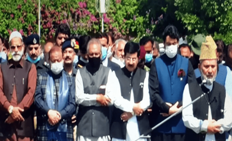 hurriyat-leader-syed-ali-gilani-s-funeral-in-absentia-held-in-parliament-lawn