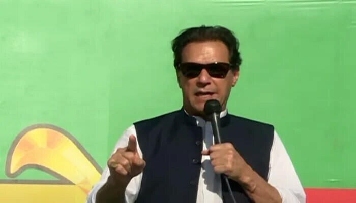 imran-khan-addressing-a-public-rally-in-dir-bala
