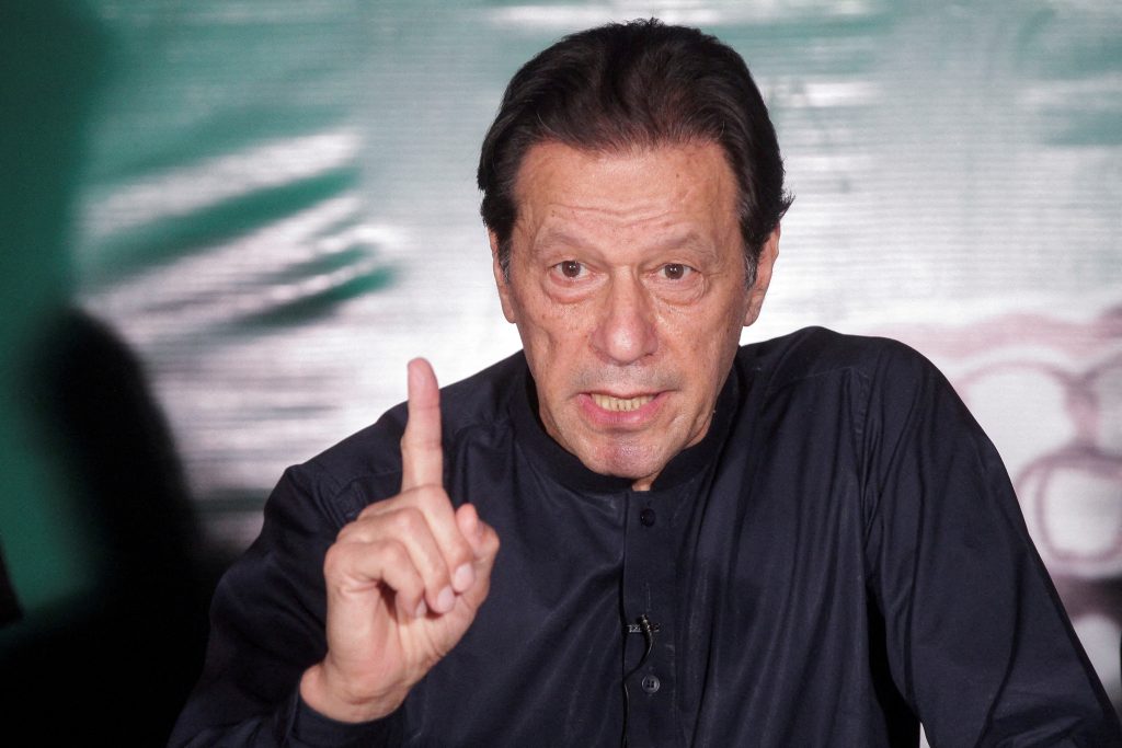imran-khan-expresses-no-trust-in-ihc-cj
