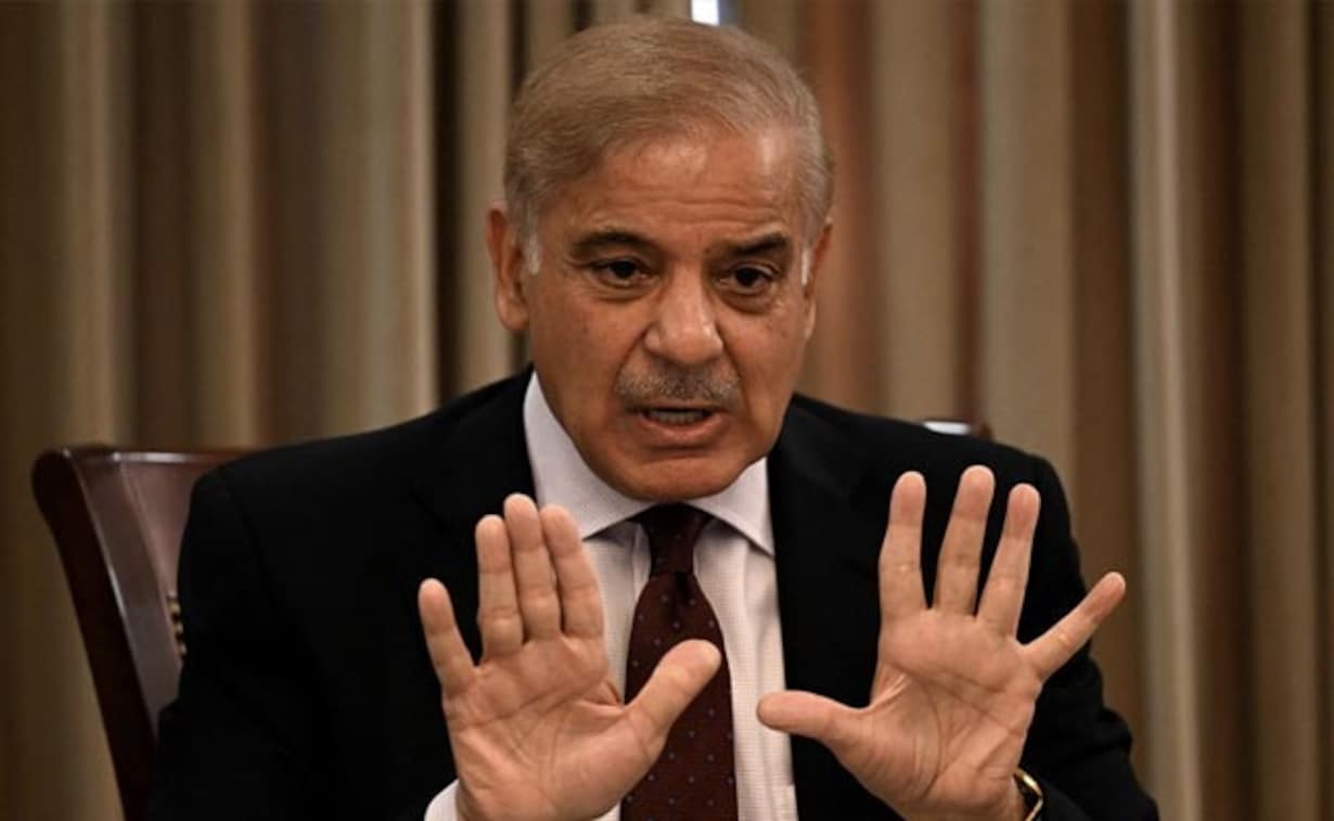 imran-niazi-is-threatening-against-the-country-says-pm-shehbaz-sharif