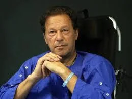 imran-undergoes-second-eye-injection-at-pims