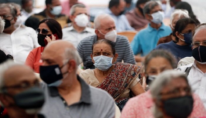 india-s-daily-coronavirus-count-crosses-50-000-for-first-time-since-october-2020