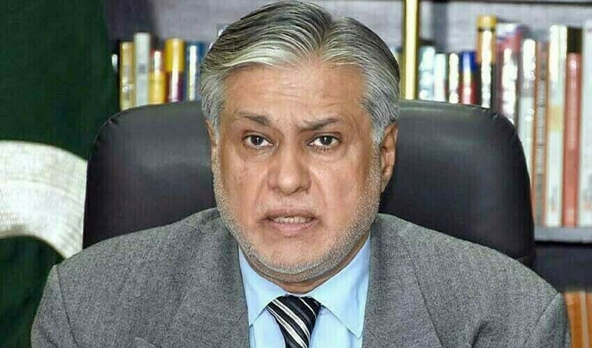 ishaq-dar-deems-pti-s-white-paper-on-economy-as-misleading