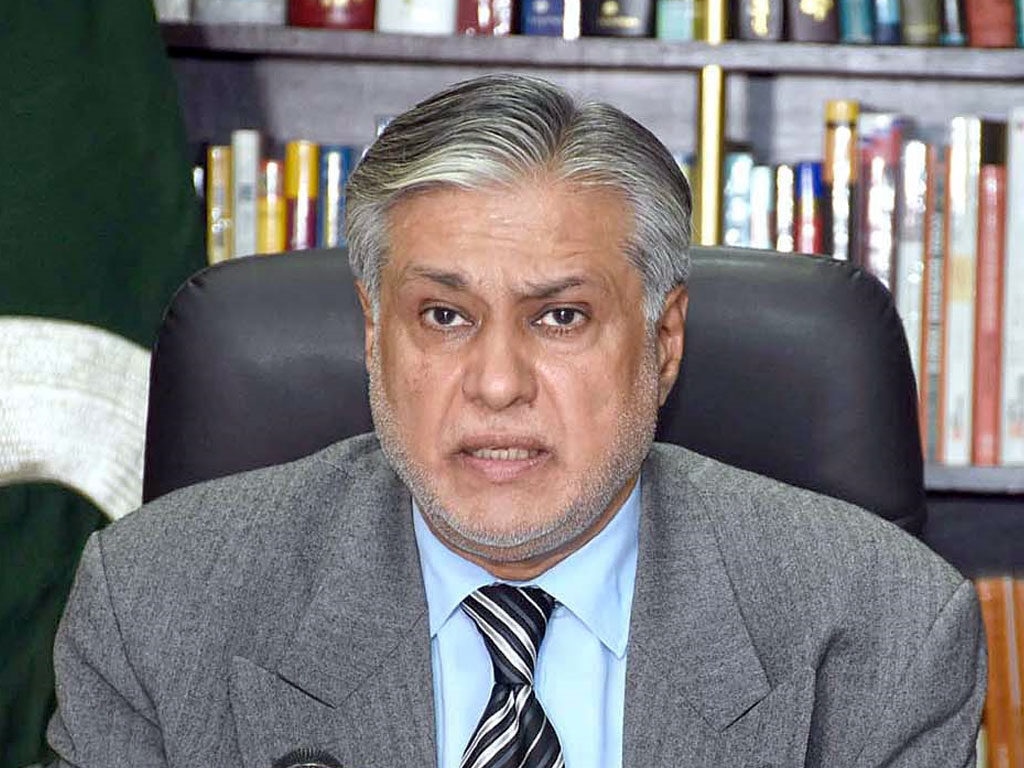 ishaq-dar-issued-passport-by-federal-govt