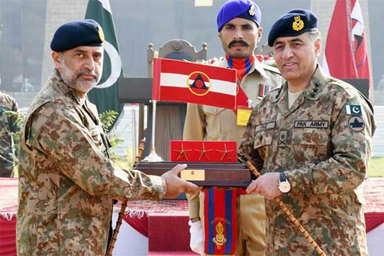lt-gen-nauman-hands-over-command-of-peshawar-corps-to-lt-gen-faiz-hameed