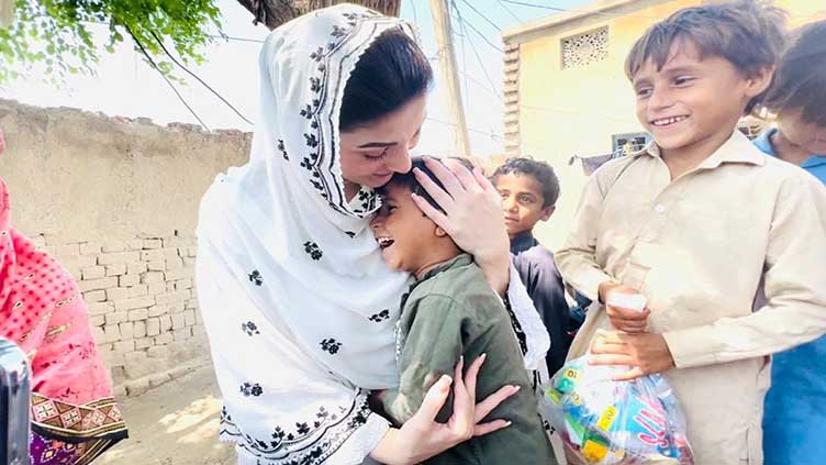 maryam-nawaz-visits-calamity-hit-areas-of-southwestern-punjab