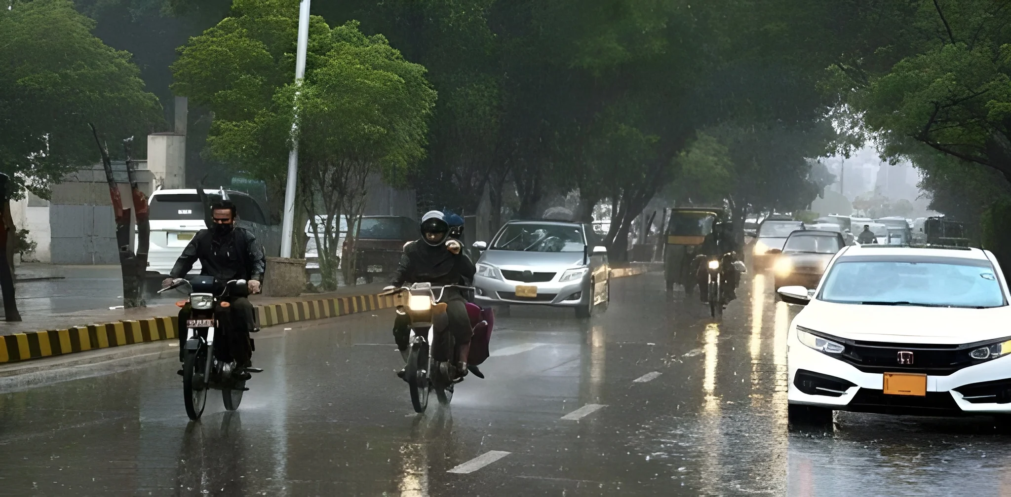 met-office-forecasts-rain-across-pakistan