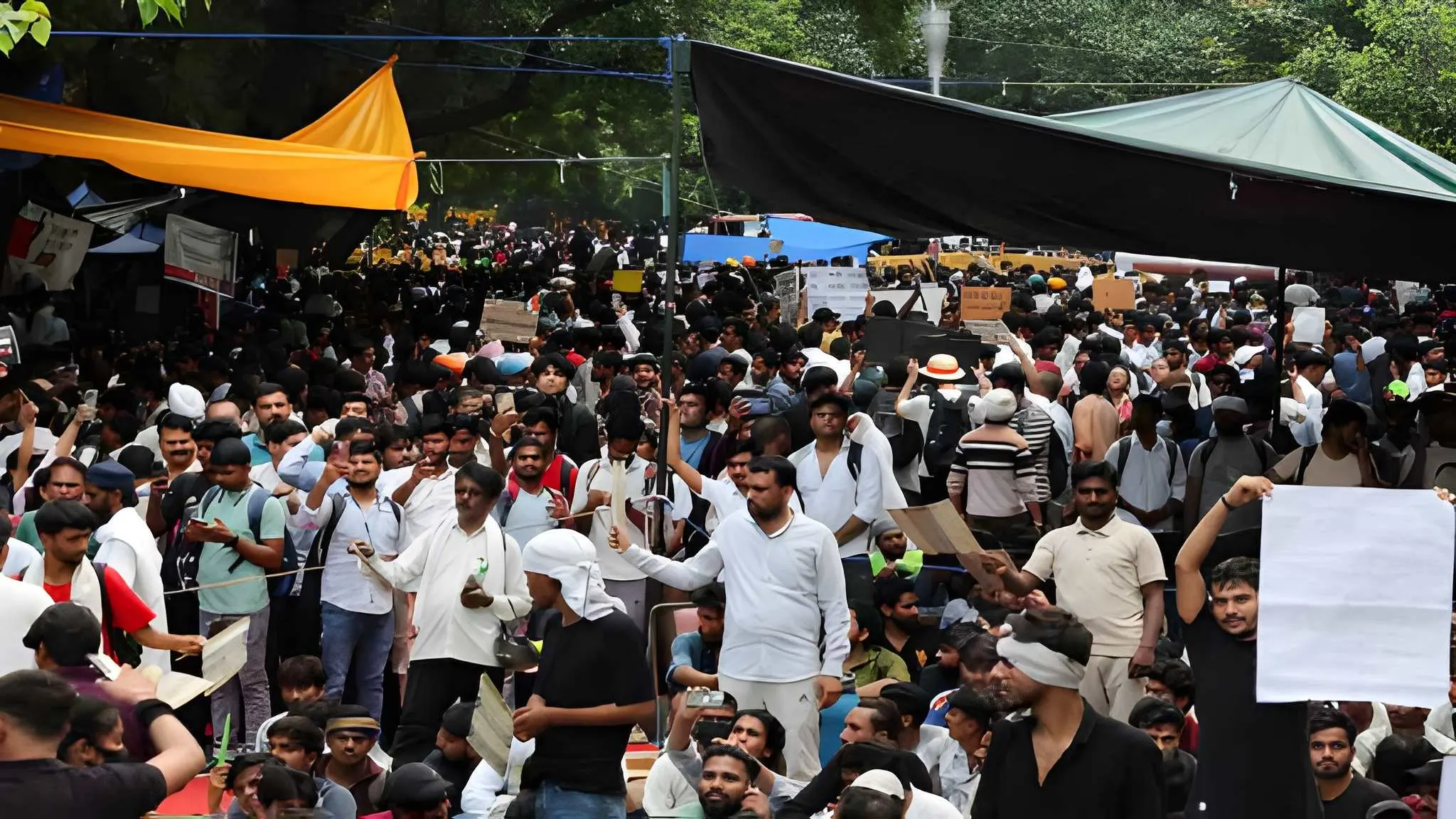 modi-promises-fasttrack-courts-over-exam-leaks