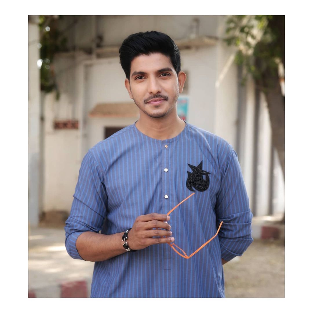 mohsin-abbas-haider-biography