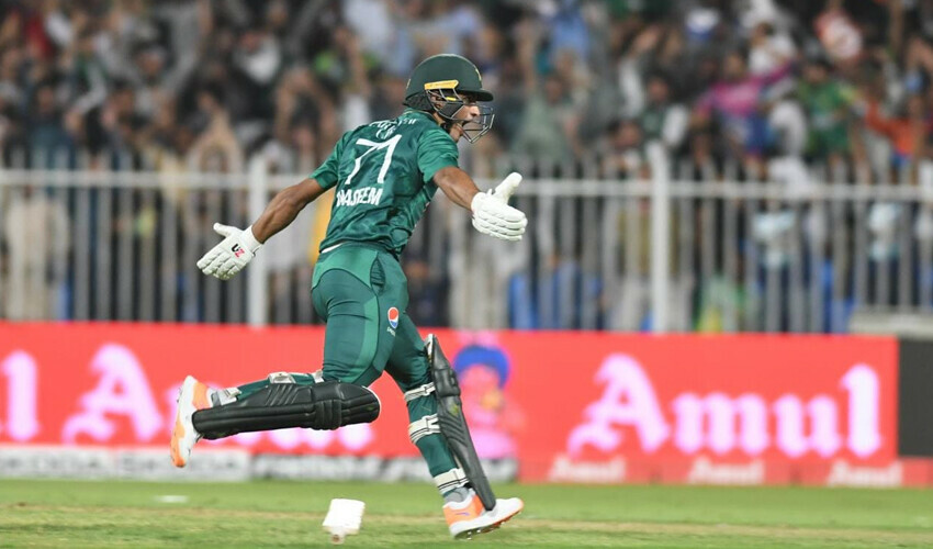 naseem-s-last-over-heroics-take-pakistan-to-asia-cup-final-india-out