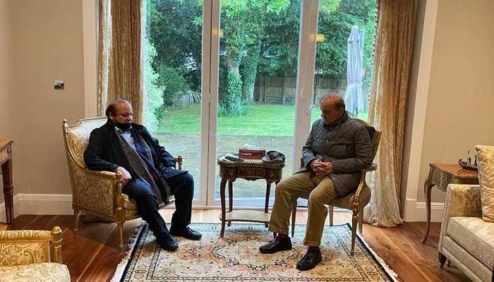 nawaz-sharif-invites-pm-shehbaz-to-london