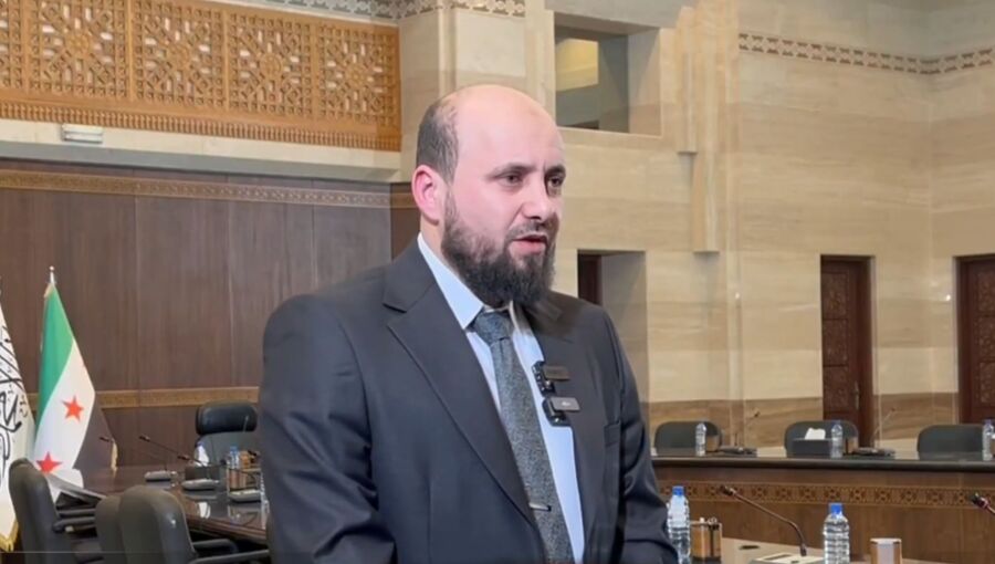 new-syria-pm-says-will-guarantee-all-religious-groups-rights