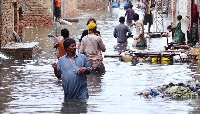 new-waves-of-flash-flood-wreak-havoc-in-kp-south-punjab-as-23-sindh-districts-declared-calamity-hit
