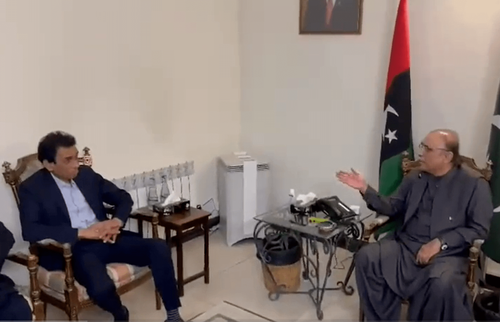 no-option-left-mqm-p-ppp-thrash-out-modalities-for-upcoming-local-govt-election