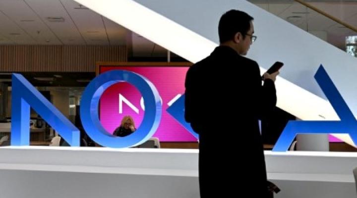 nokia-unveils-ai-assistant-for-industrial-workers