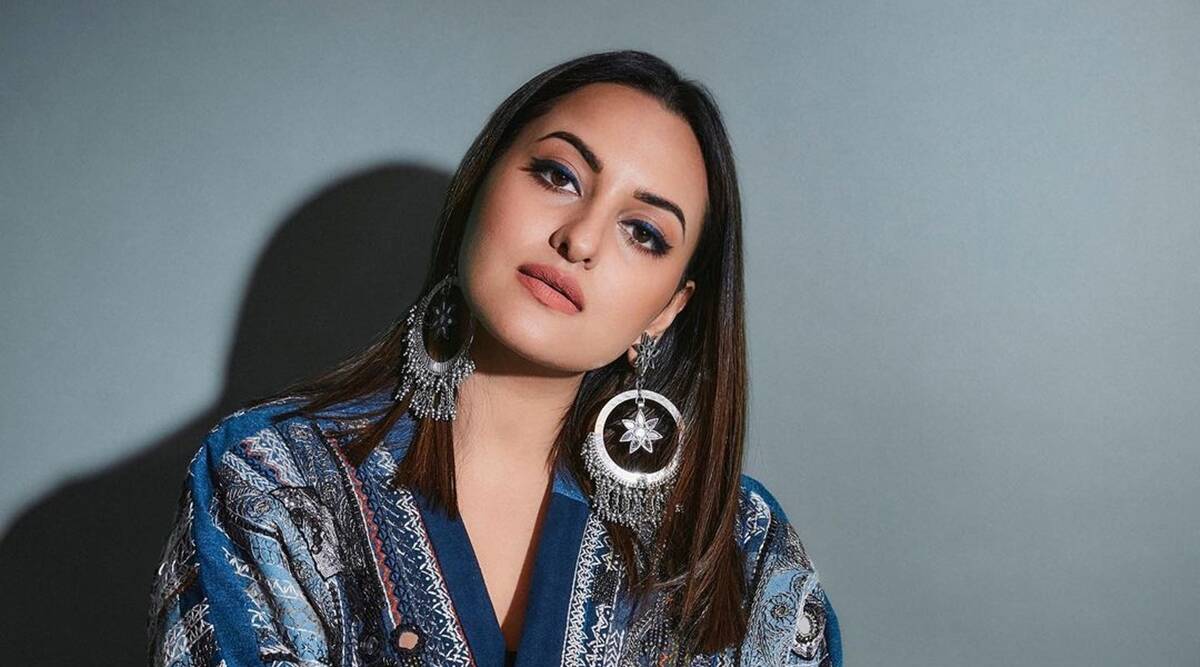 non-bailable-arrest-warrants-issued-for-sonakshi-sinha