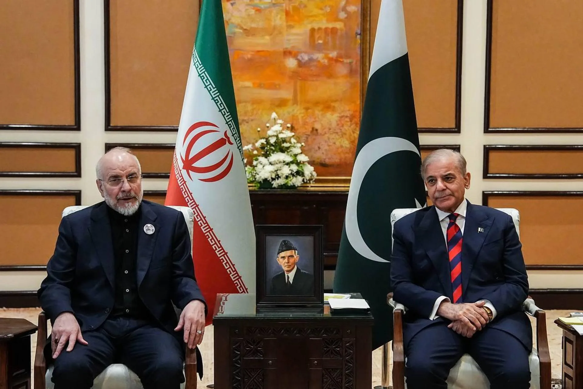 pakistan-and-iran-wrap-up-first-round-of-talks-in-tehran