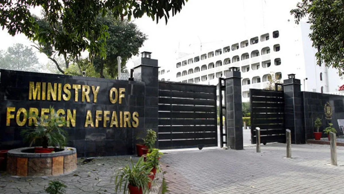 pakistan-condemns-indian-defence-ministers-remarks-on-kashmir