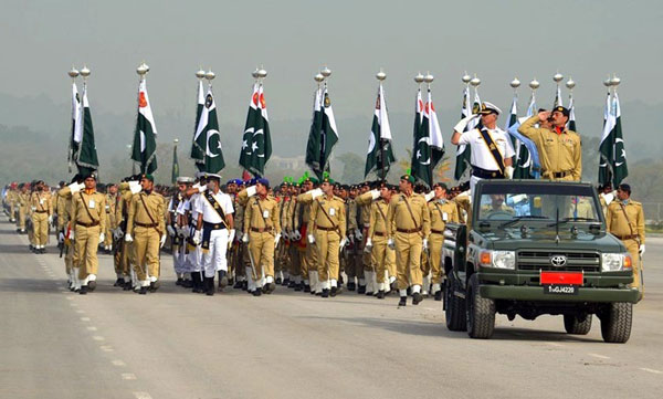 pakistan-day-celebrations-reach-climax-with-spectacular-parade-rehearsal