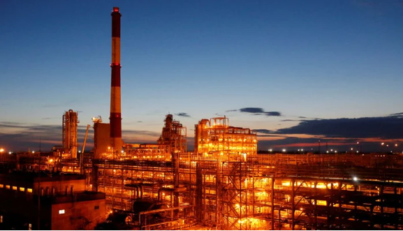 pakistan-mulls-oil-import-from-russia