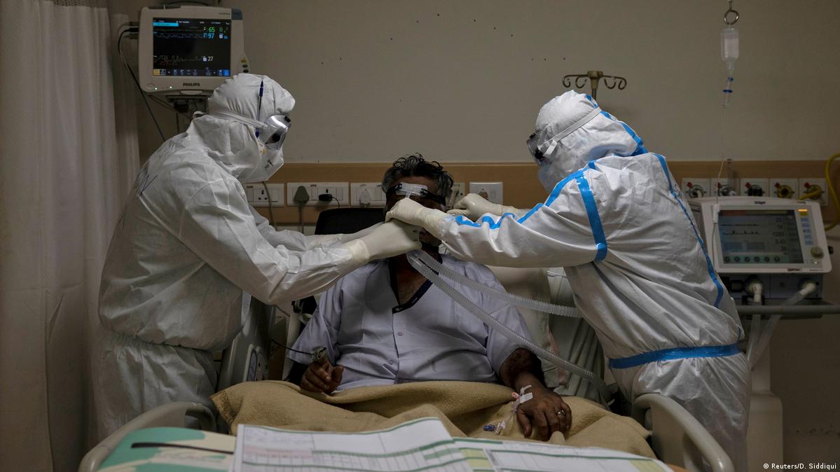 pakistan-reports-18-coronavirus-cases-one-death-in-24-hours