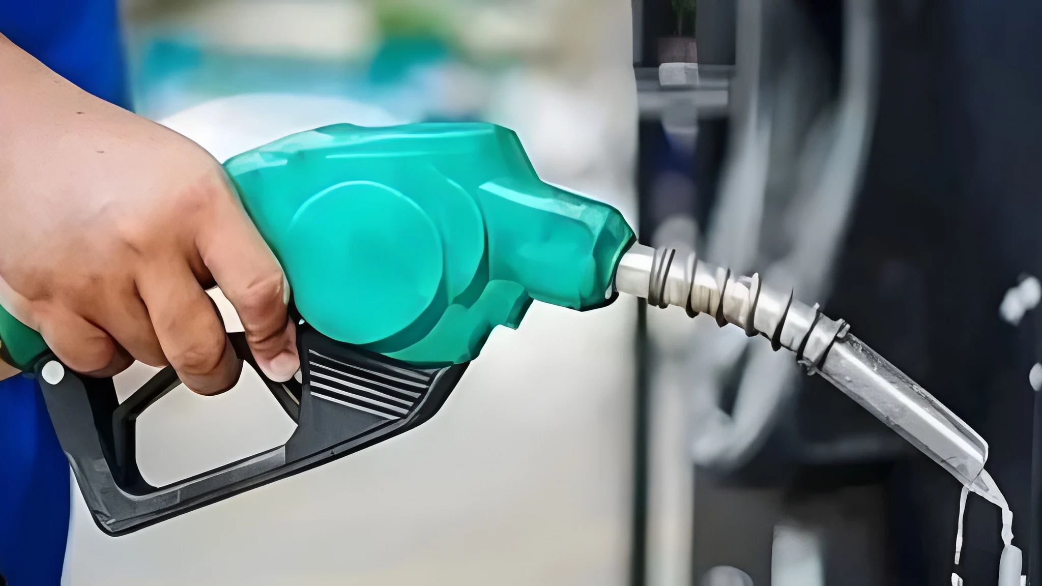 petroleum-minister-invites-pump-owners-for-talks