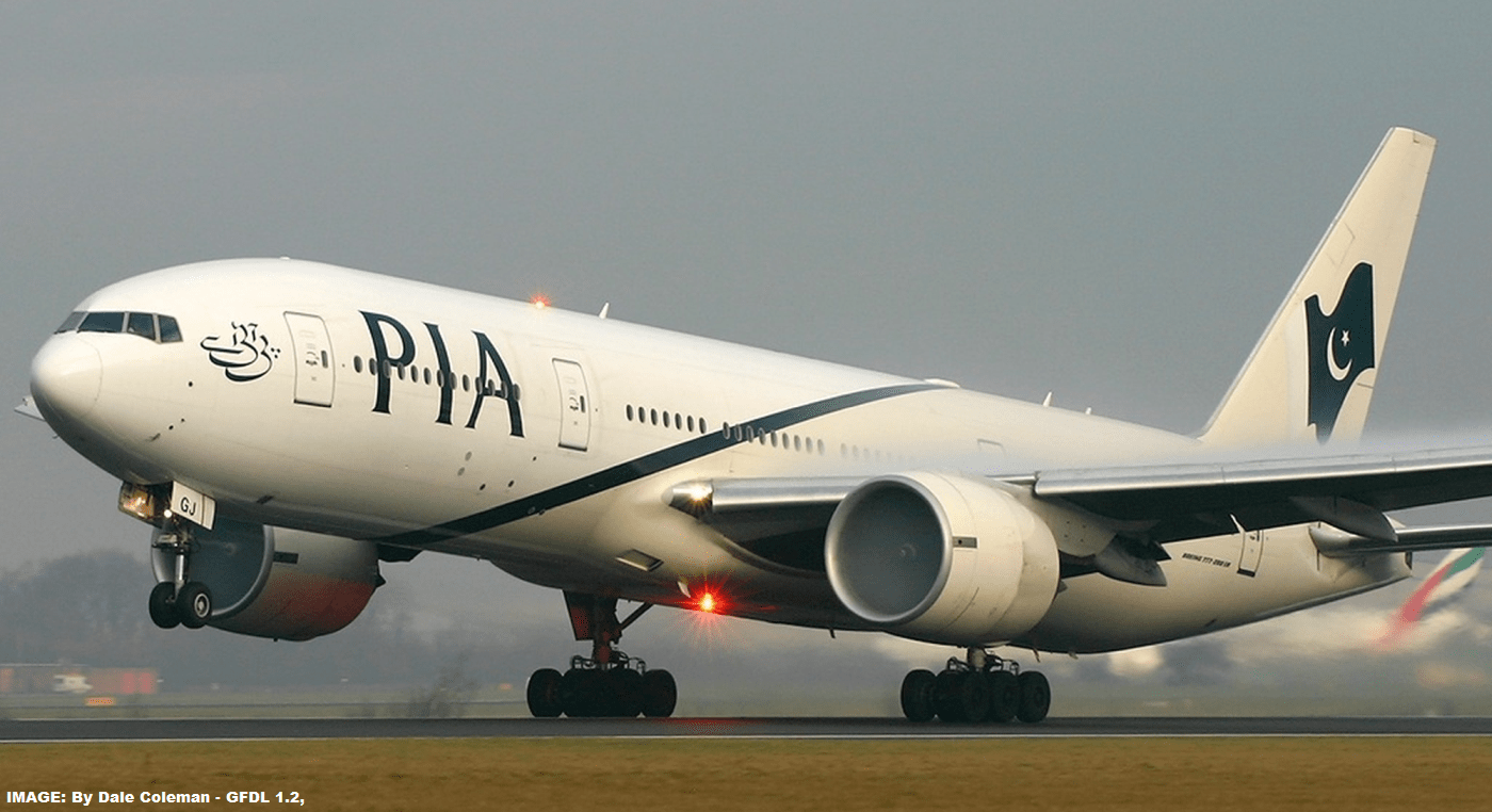 pia-flight-lands-in-damascus-after-22-years