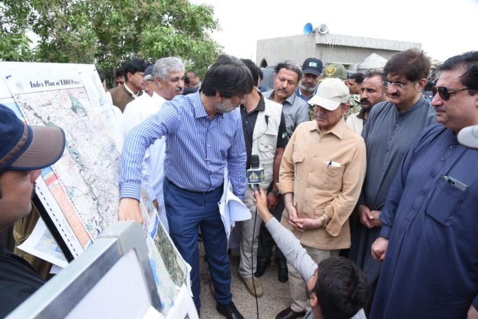 pm-expresses-resolve-to-fully-support-assist-flood-hit-areas