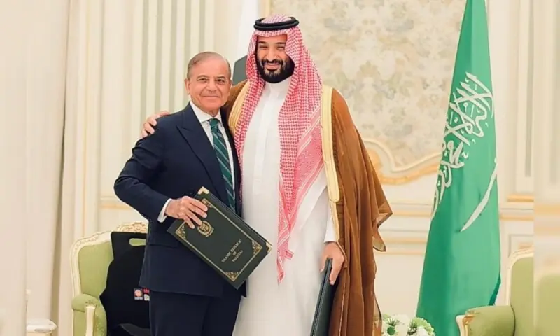pm-shehbaz-heads-to-saudi-arabia-for-talks-with-mbs-on-middle-east-tensions