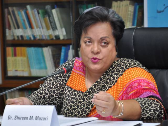 police-arrest-pti-s-shireen-mazari-from-islamabad