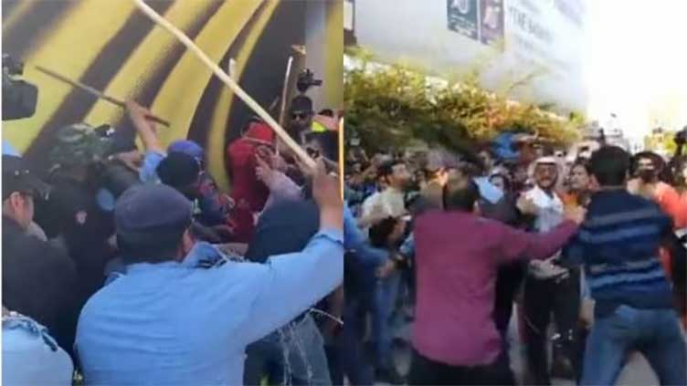 policemen-suspended-for-baton-charge-of-aurat-march-in-islamabad