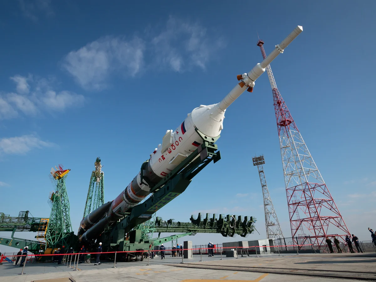 russia-postpones-lunar-missions-as-us-achieves-historic-spaceflight-milestone