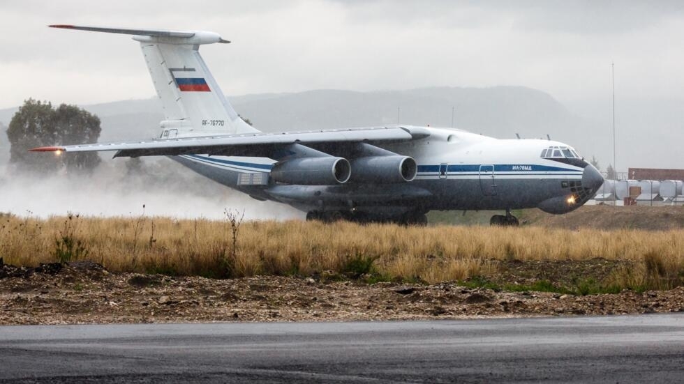 russia-says-plane-carrying-65-ukrainian-pows-crashes