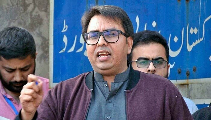 sedition-case-islamabad-court-issues-bailable-arrest-warrant-against-shahbaz-gill