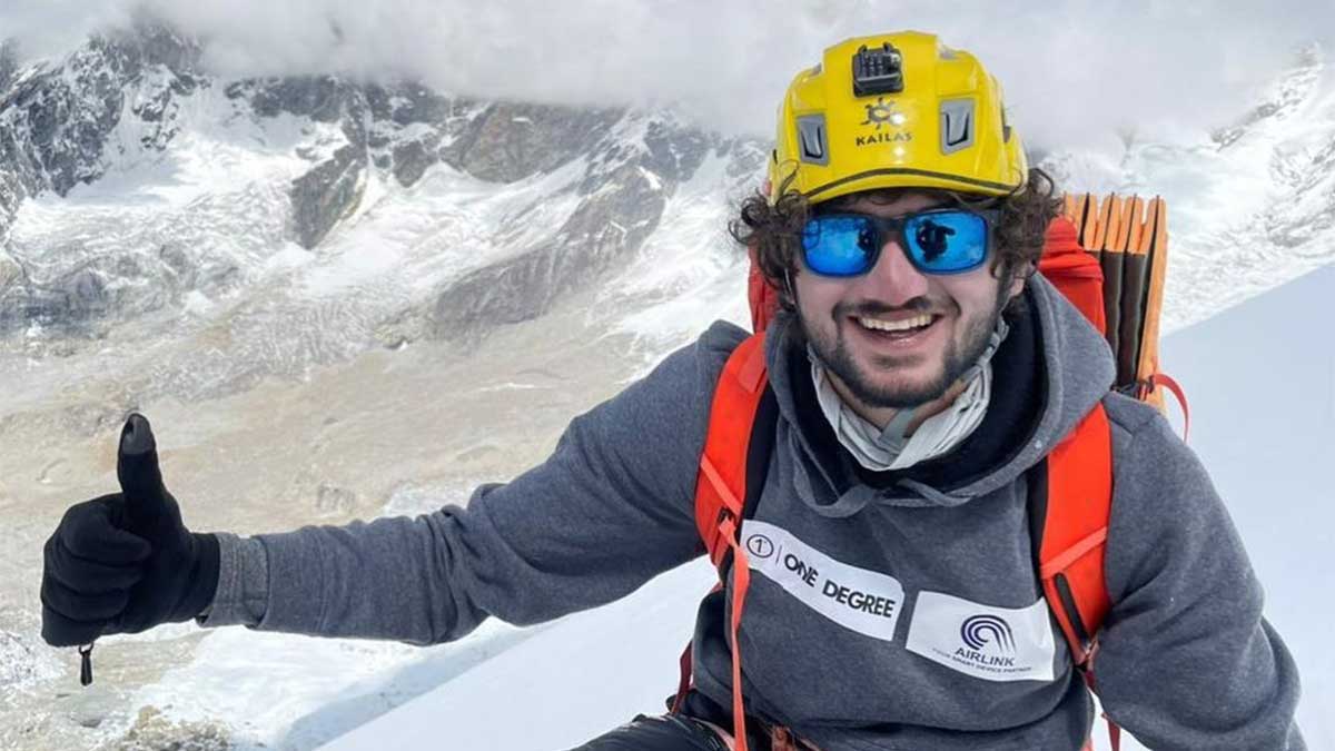 shehroze-kashif-becomes-youngest-ever-to-summit-top-five-highest-mountain-peaks