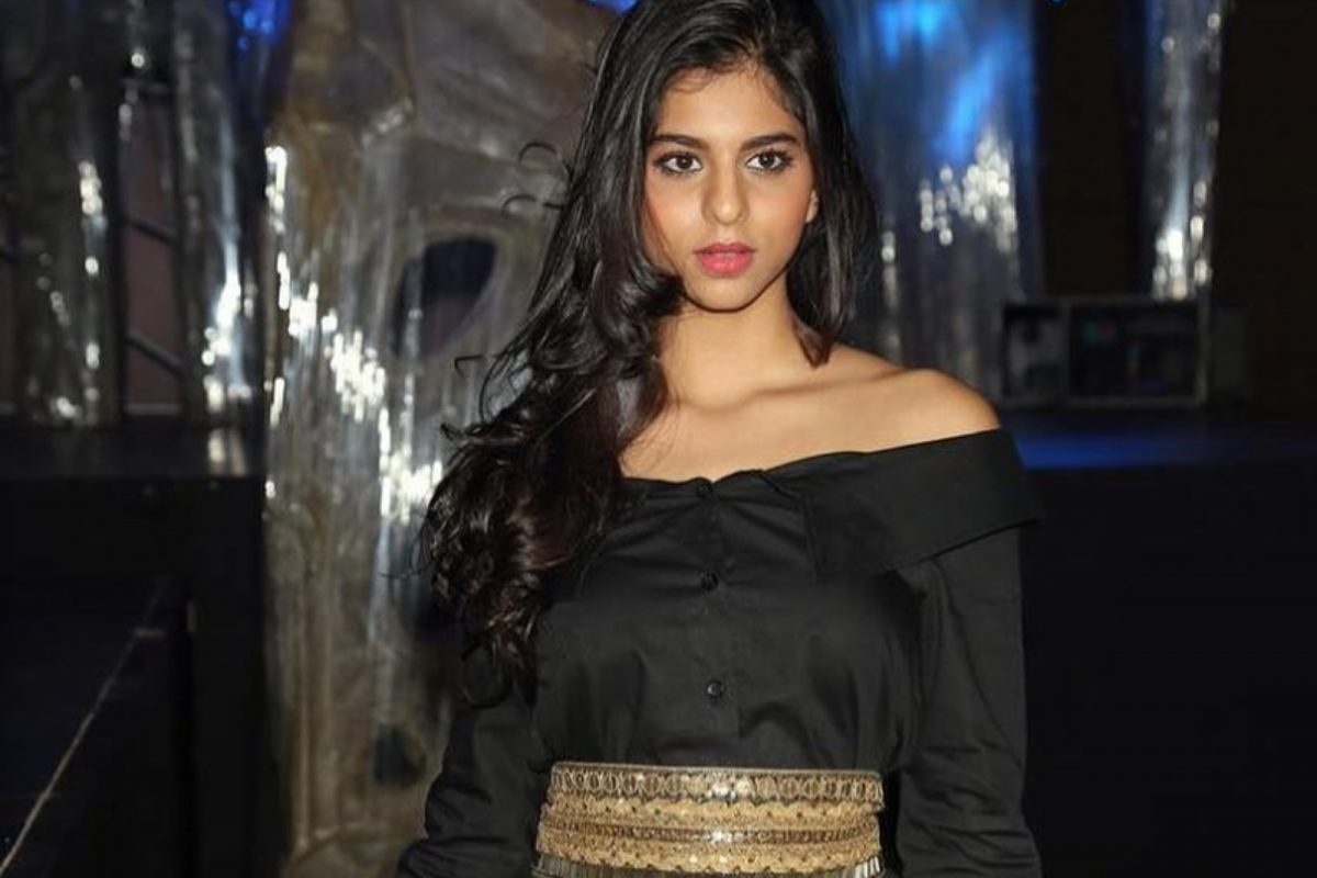 suhana-khan-is-all-set-to-make-her-bollywood-debut-with-zoya-akhtar-s-directorial