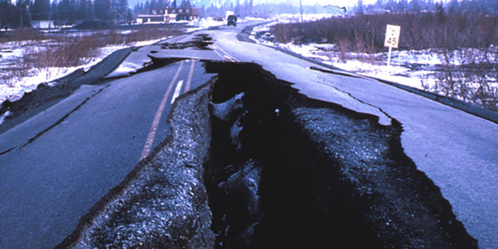 the-power-of-the-earth-s-plates-a-look-at-earthquake-dynamics