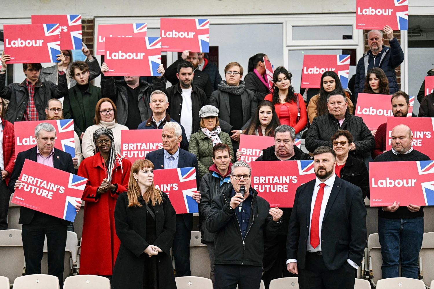 uk-labour-party-loses-parliamentary-seat-to-leftwing-greens
